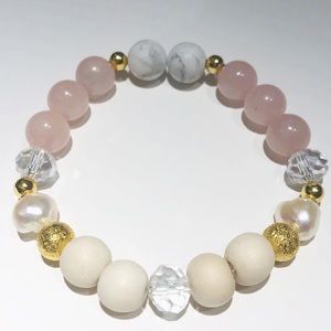 Rose quartz pearl crystal and howlite bracelet